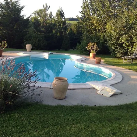 La Bergerie Bed & Breakfast *